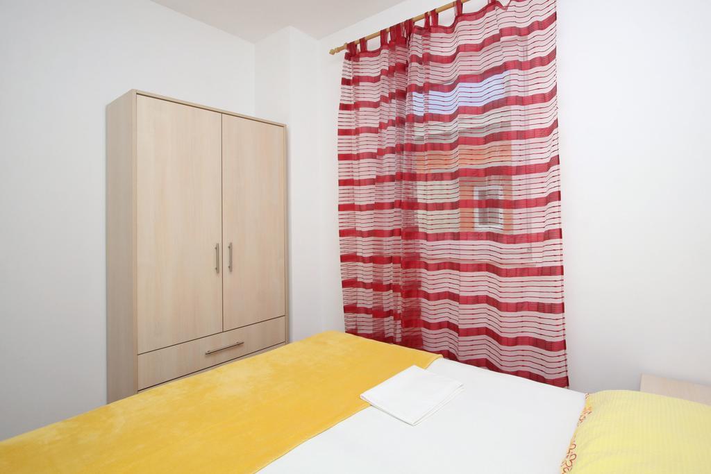 Apartmani Ruza Novalja Luaran gambar