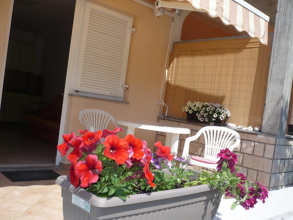 Apartmani Ruza Novalja Luaran gambar